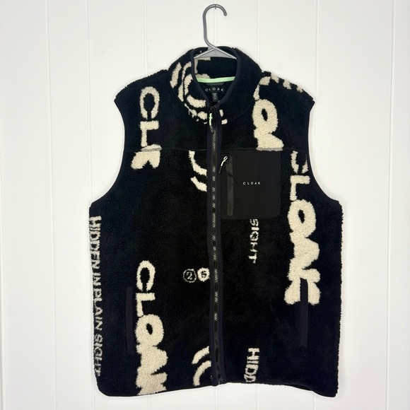 Cloak Other - CLOAK Hidden in Plain Sight Fleece Vest Full Zip Spellout Black Cream Men’s XL